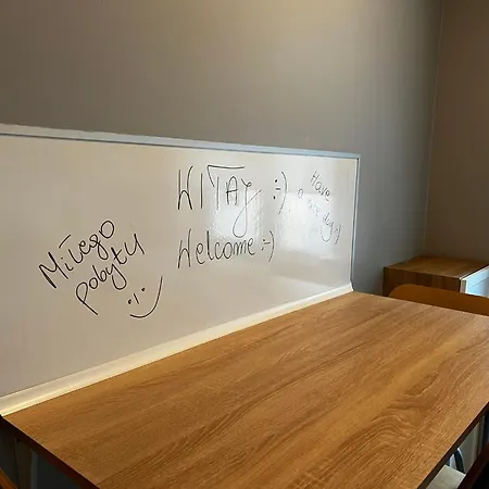 Ekonomiczny Apartment *